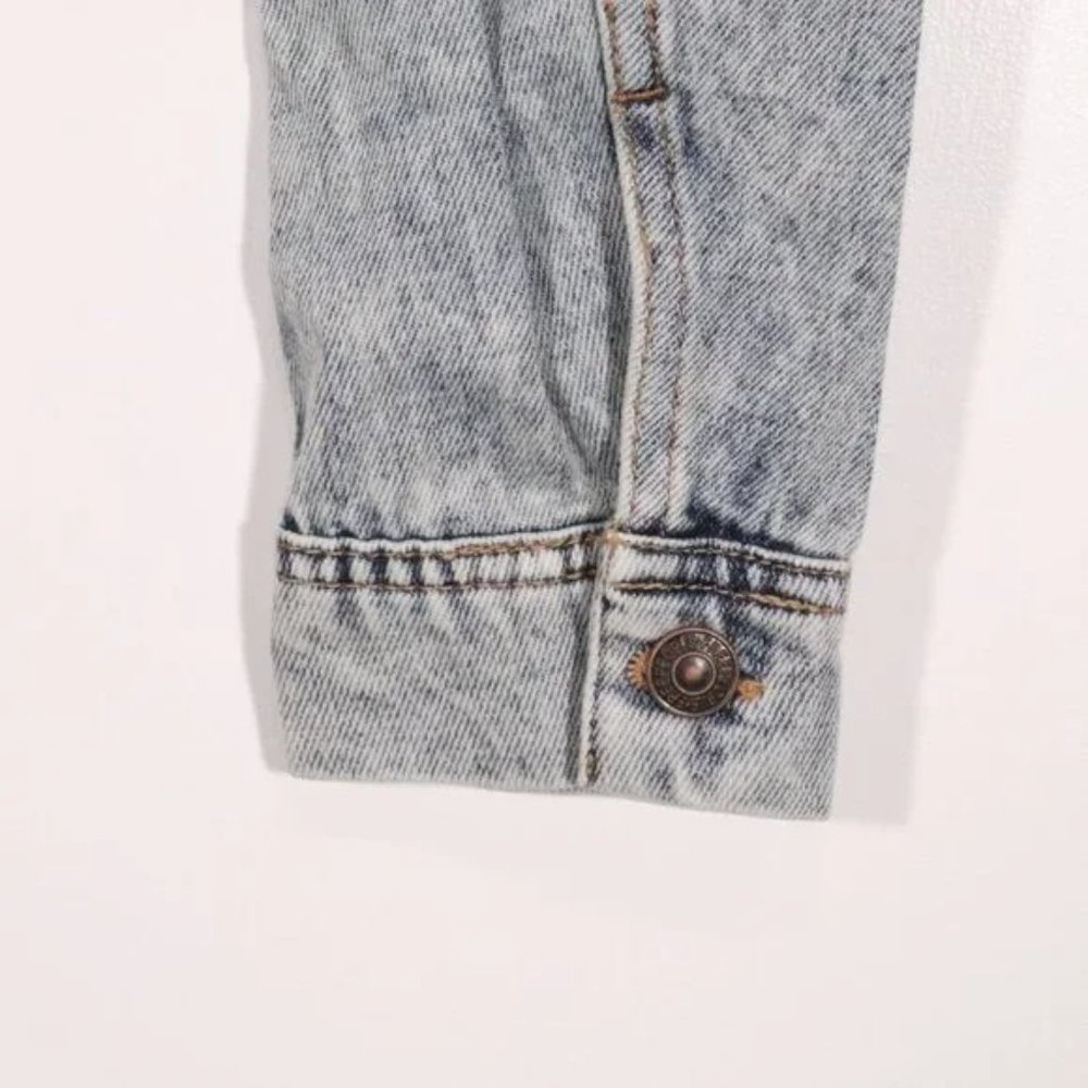 Free People Light Wash Denim Jean Jacket - Pale Blue - Picture 11 of 14